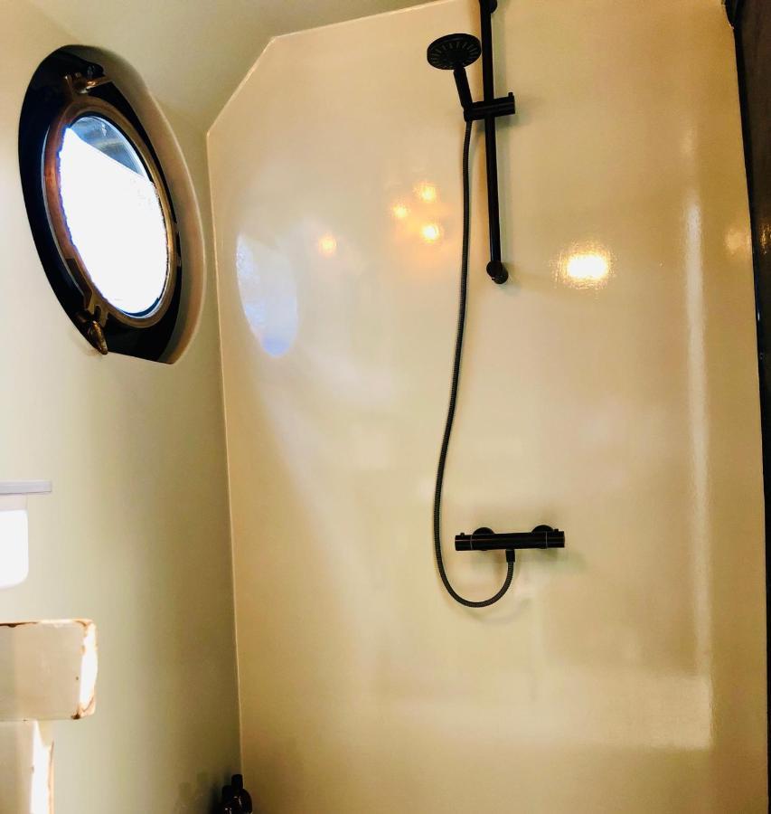 Houseboat Tante Piet Otel Amsterdam Dış mekan fotoğraf